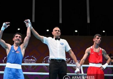 (Armenia) ԵԱ-Երևան. Արթուր Բազեյանը հաղթեց թուրք բռնցքամարտիկին և կիսաեզրափակիչում է